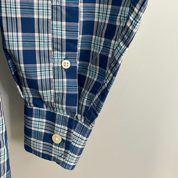 MEN’S BUTTONDOWN CASUAL DRESS SHIRT SIZE SMALL - Picture 3 of 5